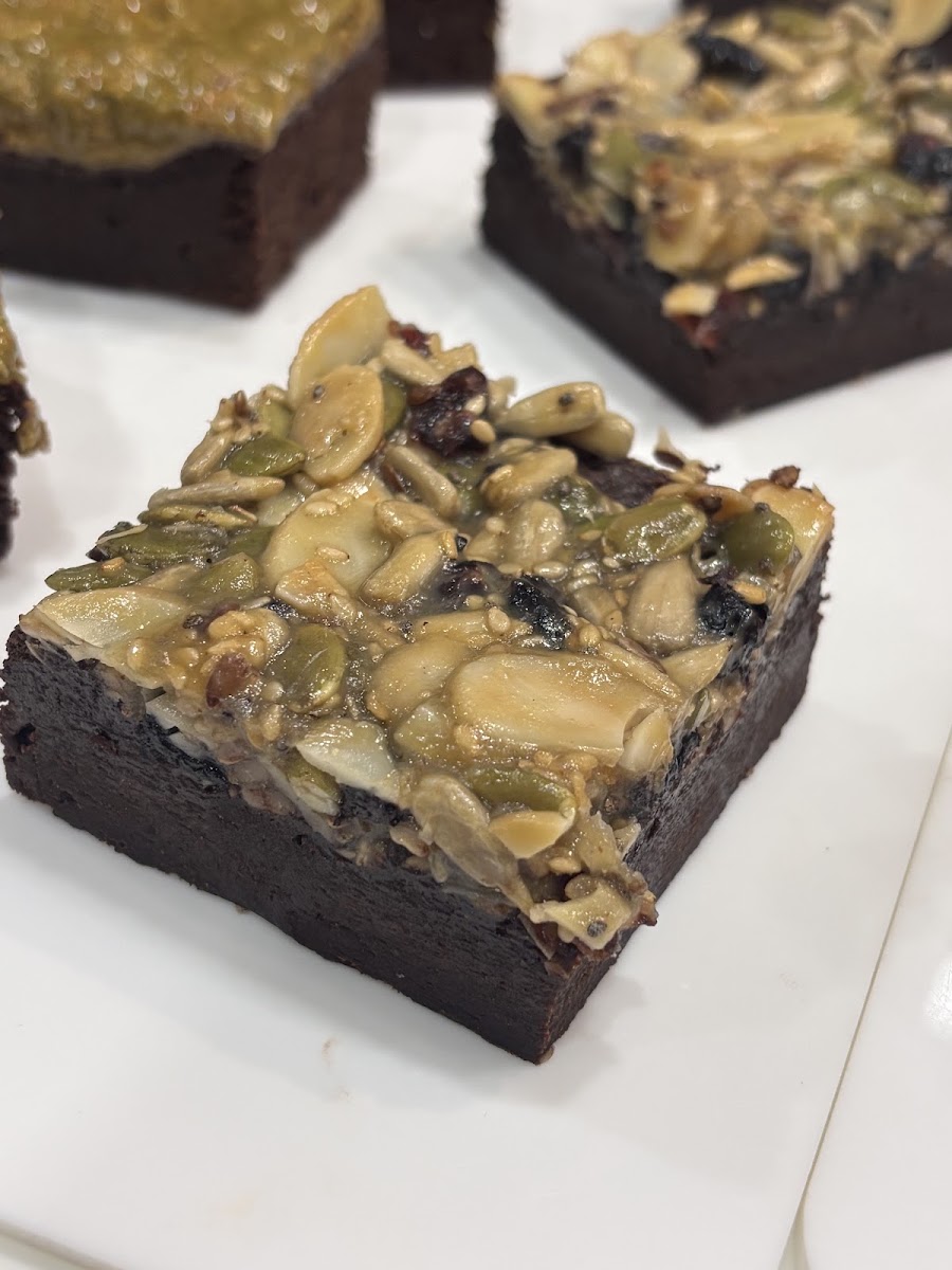 Florentine Brownie extras